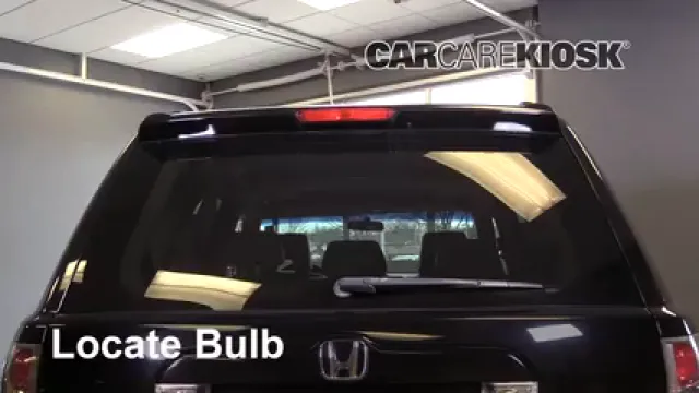 2008 Honda Pilot EX-L 3.5L V6 Éclairage Feu de freinage central (remplacer l'ampoule)